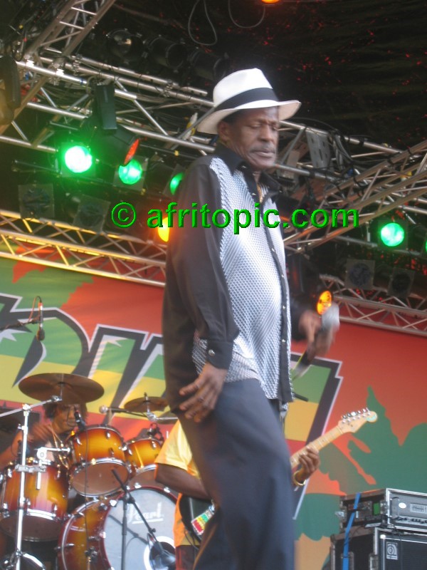 ../Images/Summerjam2005 144.jpg